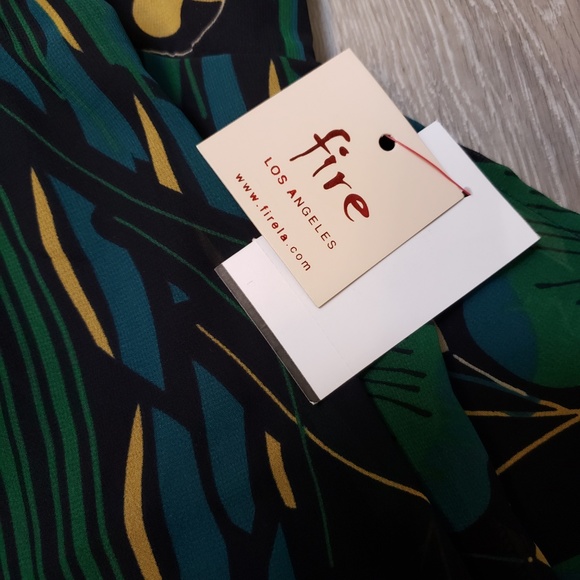 Fire Los Angeles Flowy Dress - NWT - Picture 5 of 6